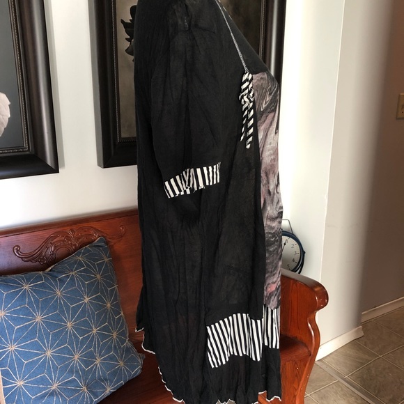 EUC Women’s Edin (Expect the Unexpected) Asymmetrical Blouse - Picture 3 of 6